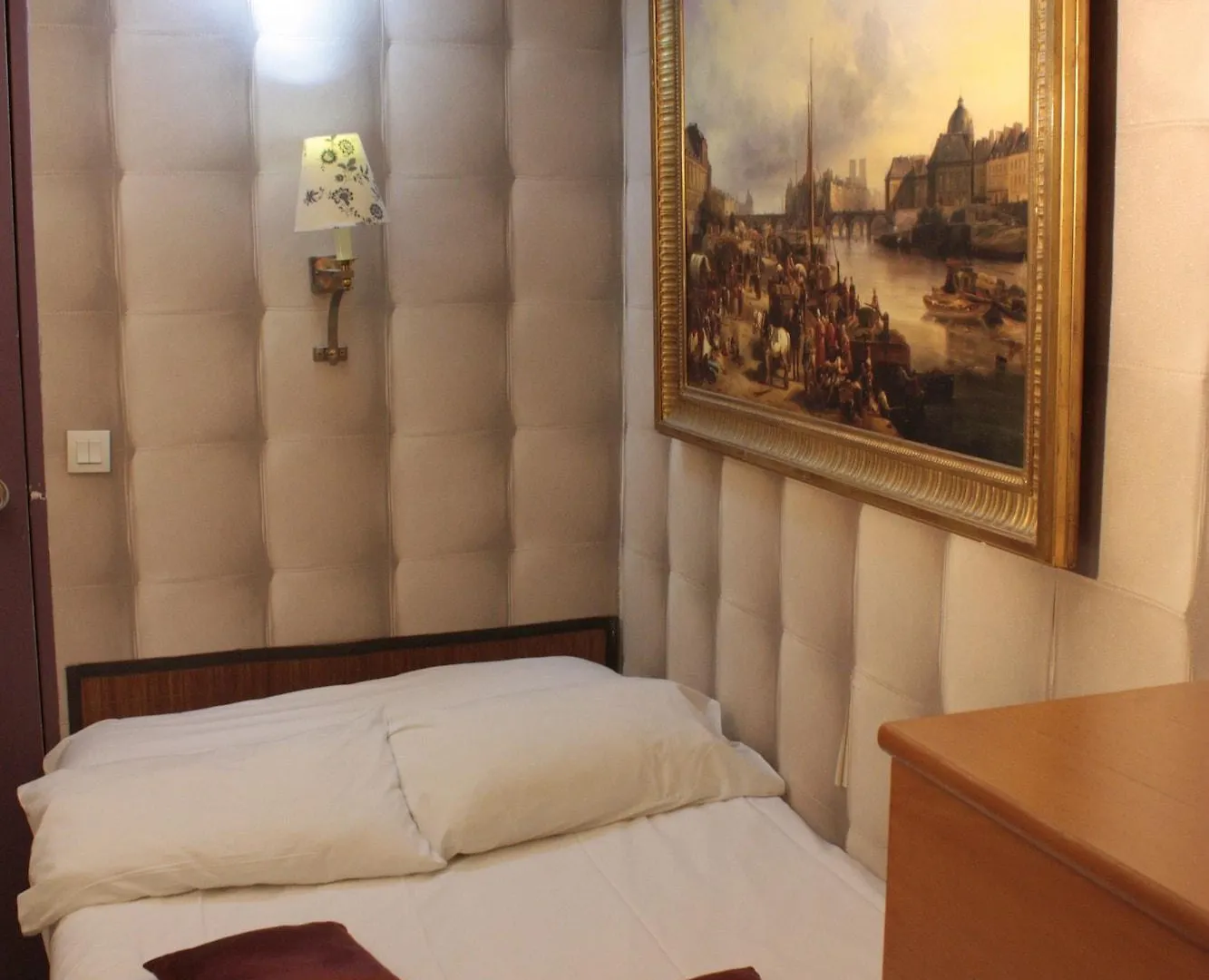 Hauteville Opera Hotel