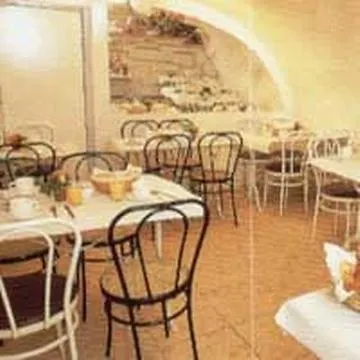 Hauteville Opera Hotel 3*