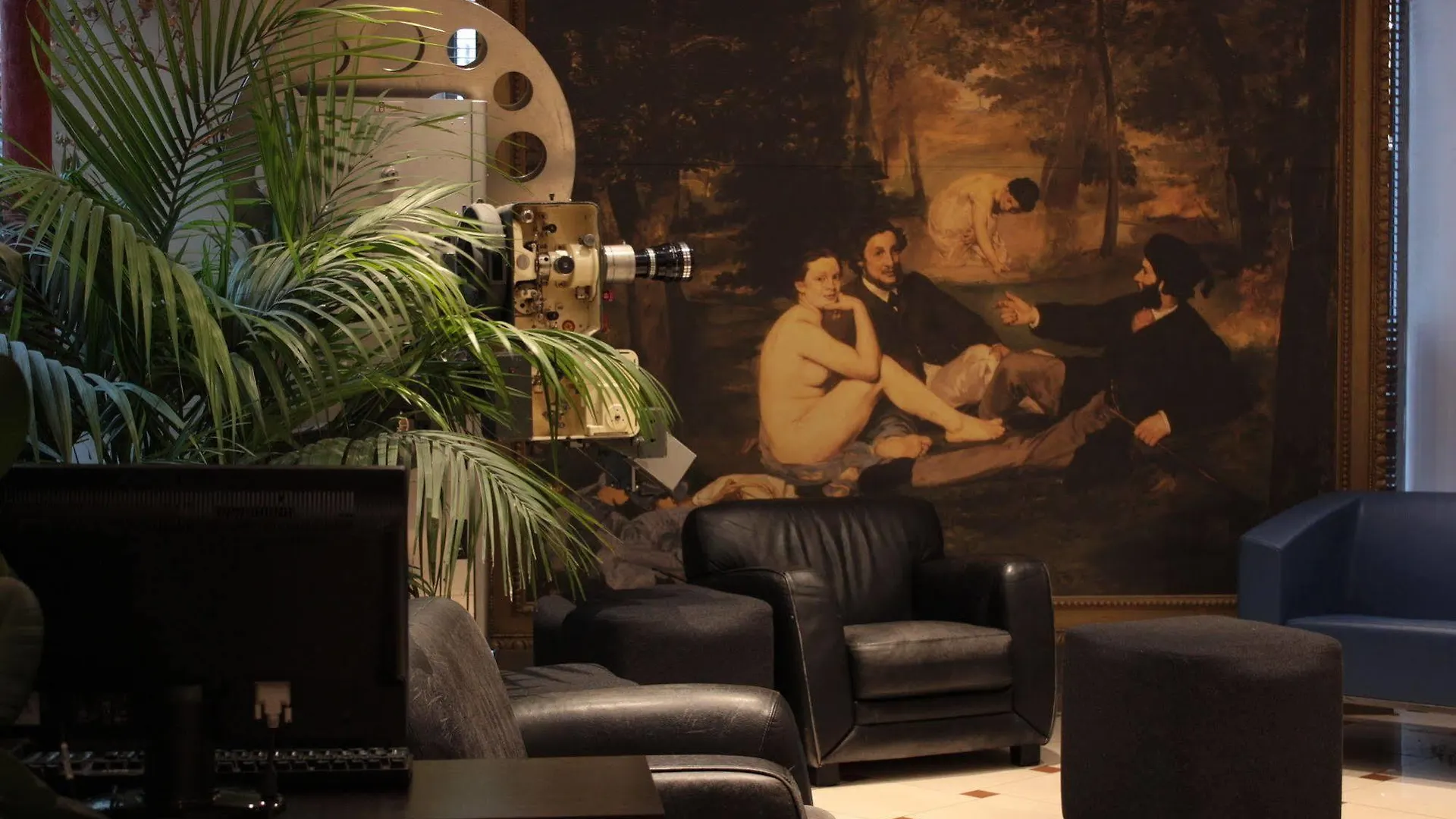 Hauteville Opera Hotel